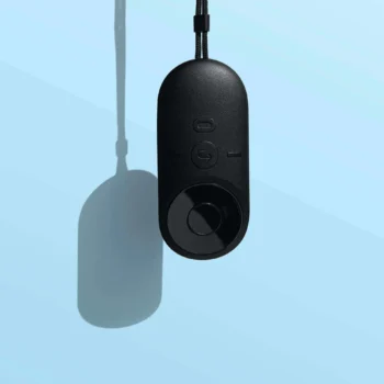 Black AirTag